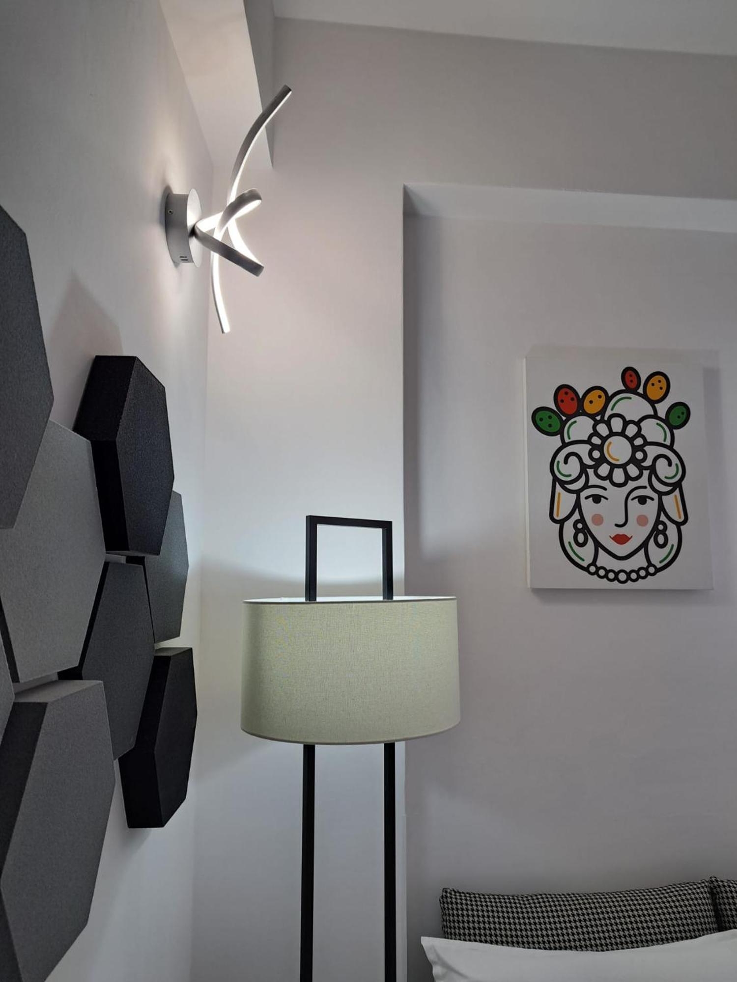Sikelia Superior Rooms มิลาซโซ ภายนอก รูปภาพ