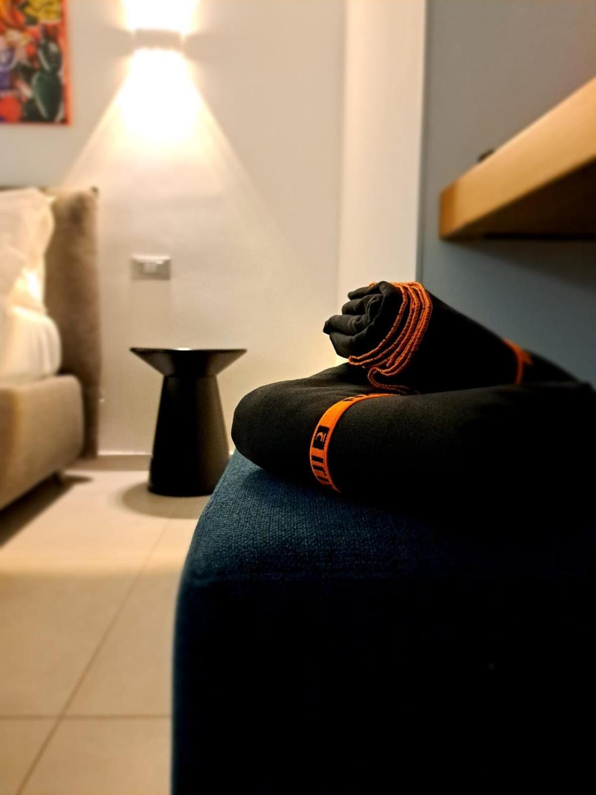 Sikelia Superior Rooms มิลาซโซ ภายนอก รูปภาพ